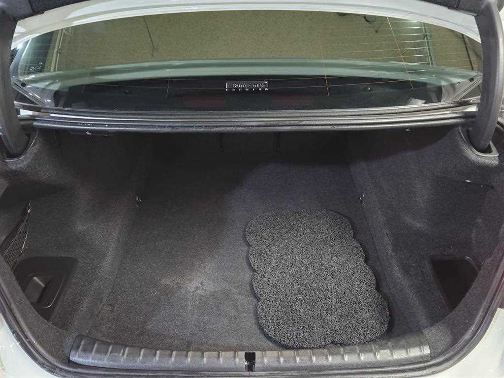 BMW 5 Series - Vista 5