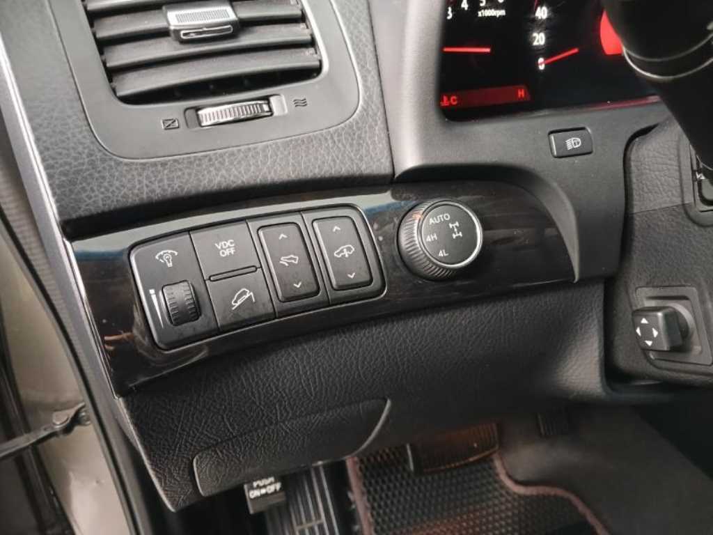 KIA Mohave - Vista 12