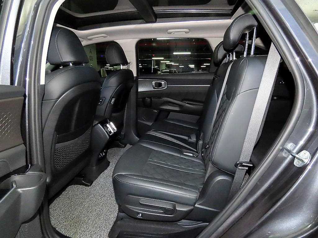 KIA Sorento - Vista 7