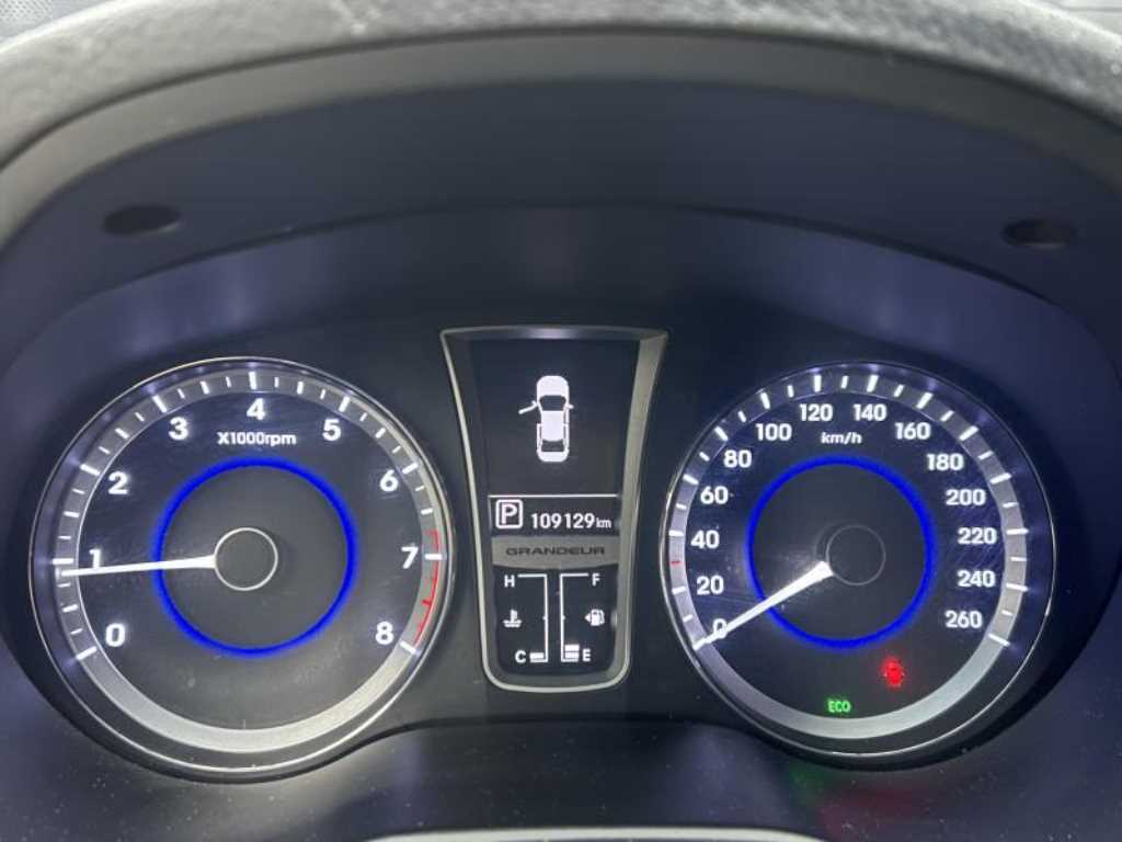 HYUNDAI Grandeur 2011 - Importación desde Corea - HF Imports Iquique - Foto 17