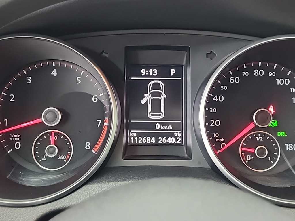 Volkswagen Golf - Vista 6