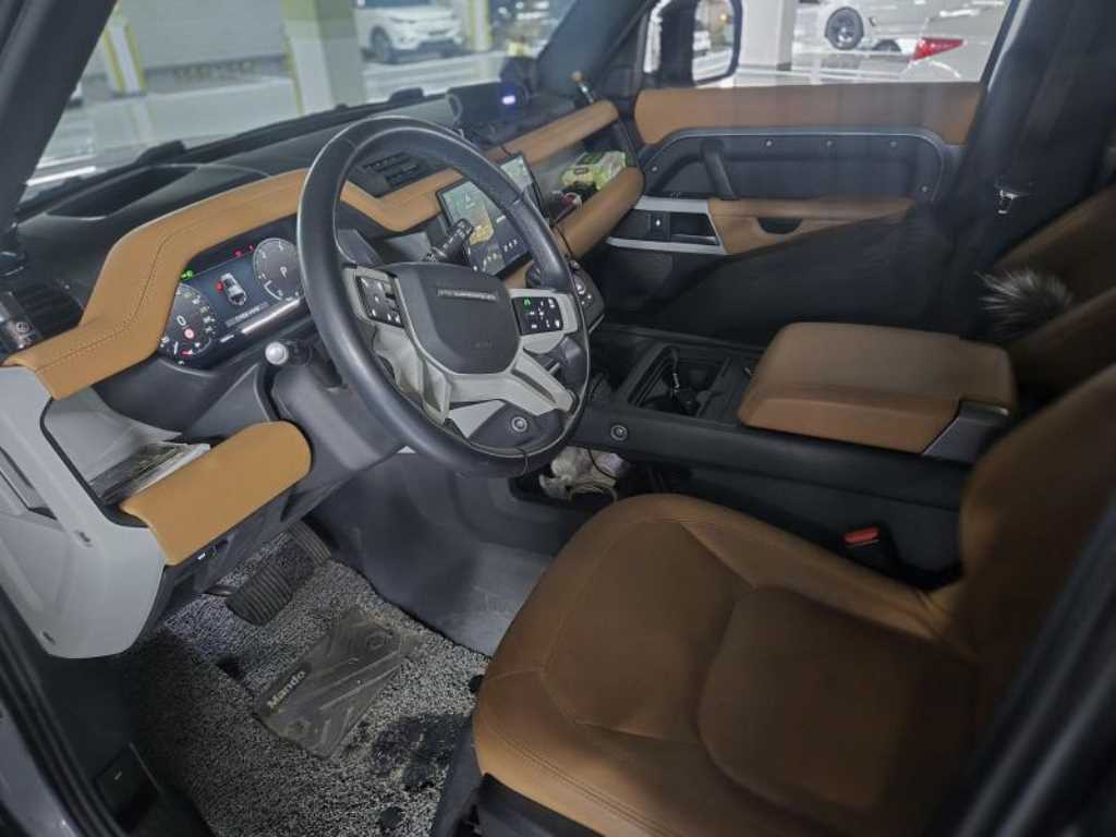 Land Rover Defender - Vista 6