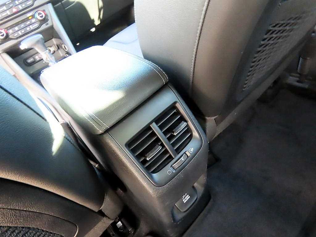 KIA Niro 2018 Gris - Importación desde Corea - HF Imports Iquique - Foto 16