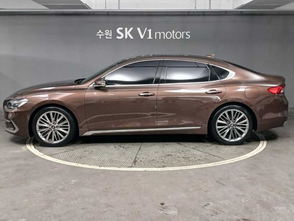HYUNDAI Grandeur - Vista 5