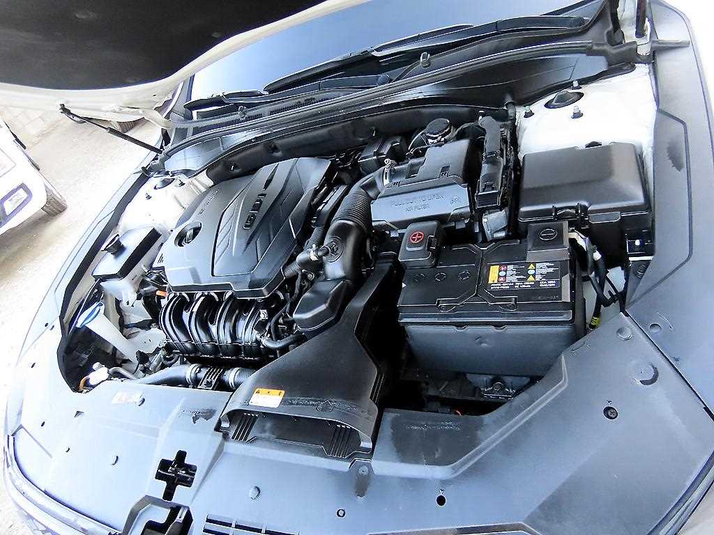 HYUNDAI Grandeur 2022 Blanco - Importación desde Corea - HF Imports Iquique - Foto 19