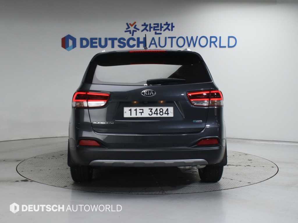 KIA Sorento - Vista 4