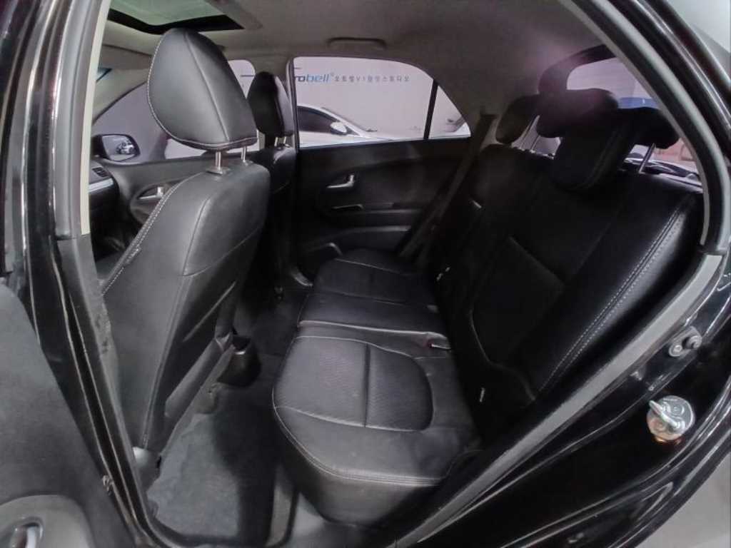 KIA Morning - Vista 8