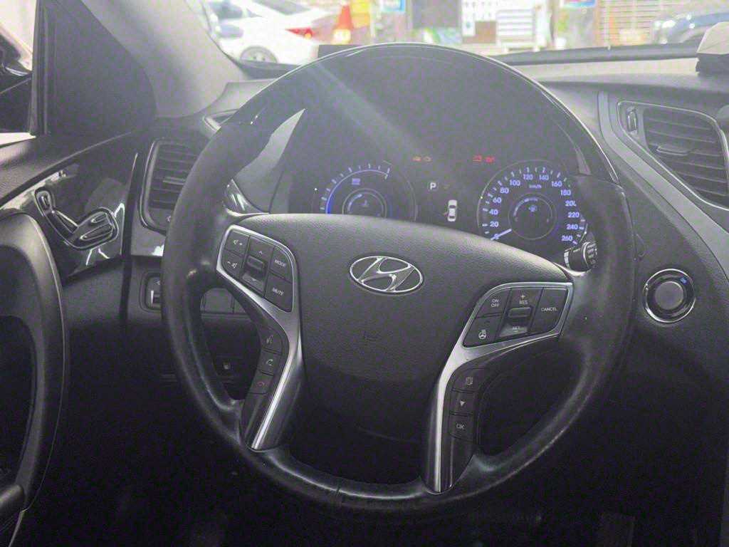 HYUNDAI Grandeur 2016 - Importación desde Corea - HF Imports Iquique - Foto 17