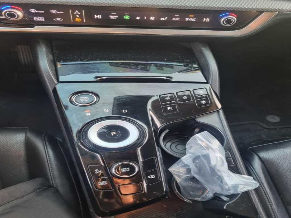 KIA Sportage - Vista 11