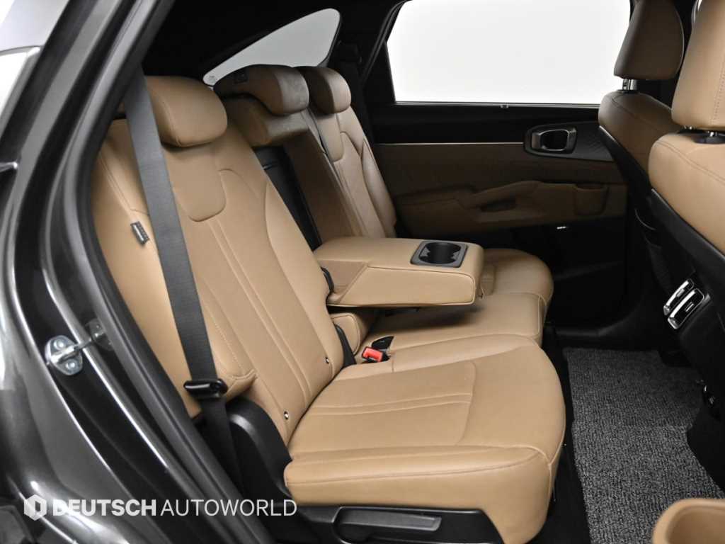 KIA Sorento - Vista 12