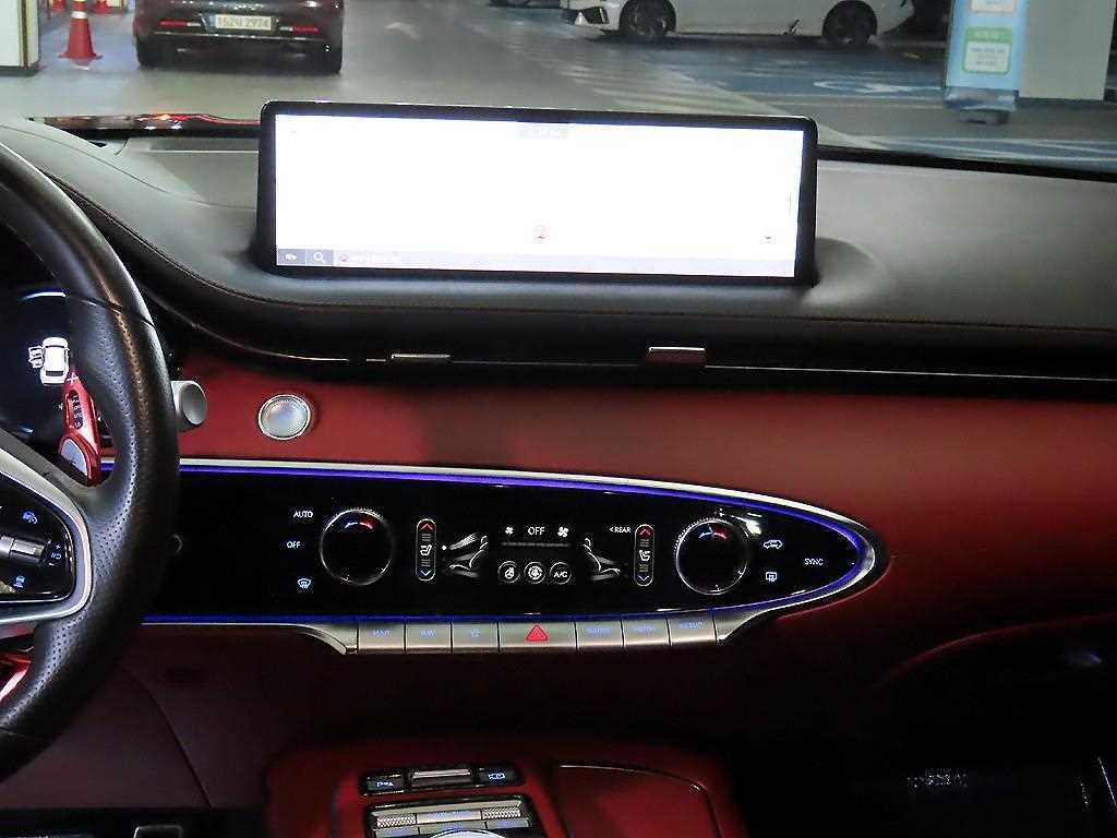 Genesis GV70 - Vista 11