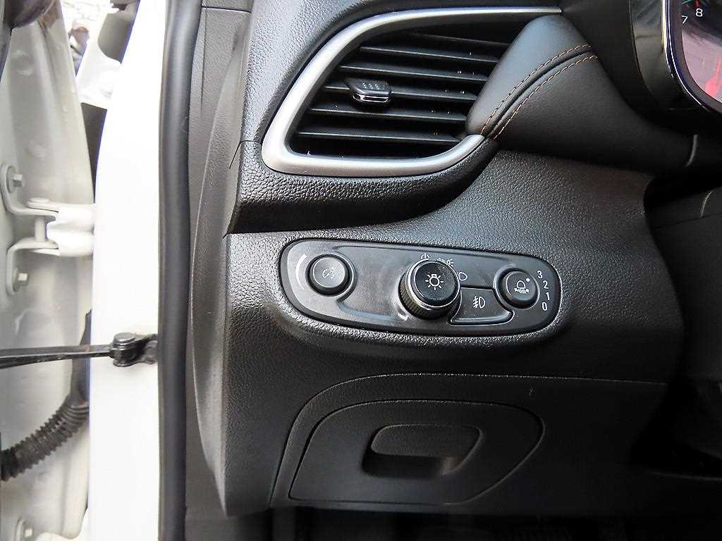 Chevrolet Trax - Vista 12