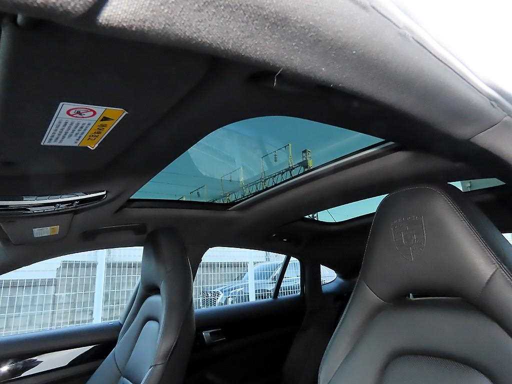 Porsche Panamera 2018 Blanco - Importación desde Corea - HF Imports Iquique - Foto 16