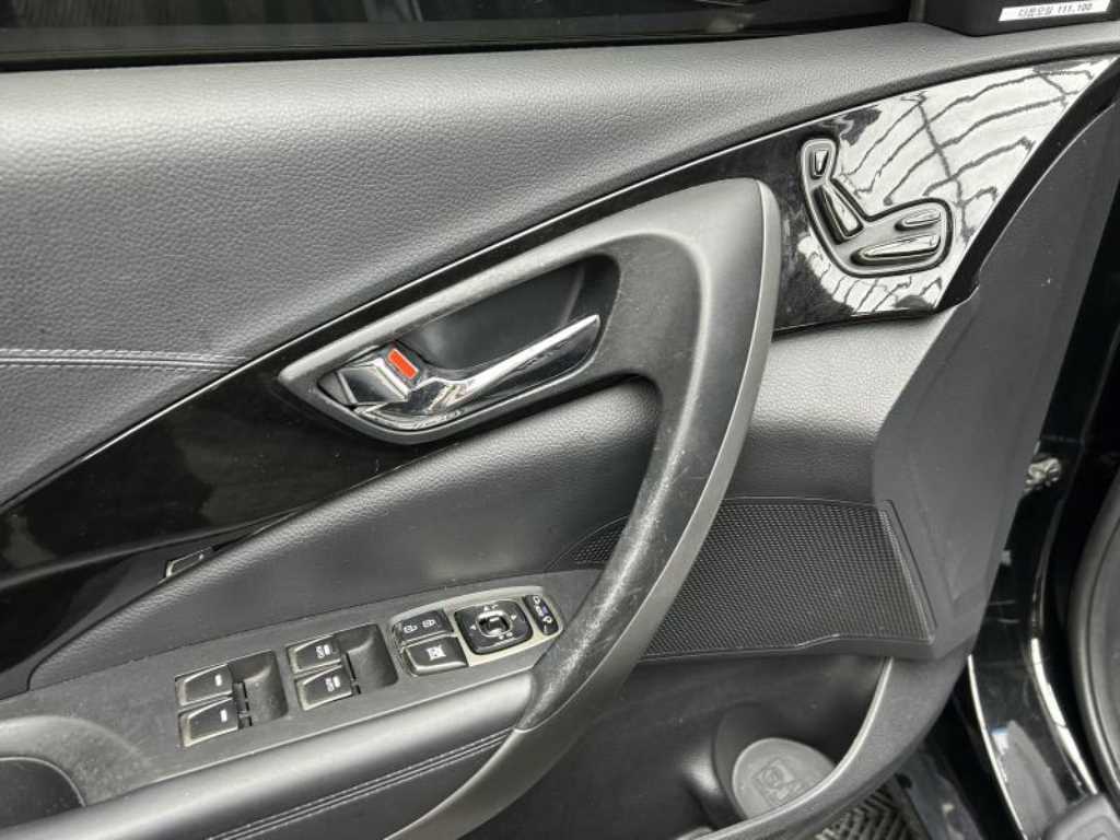 HYUNDAI Grandeur 2011 - Importación desde Corea - HF Imports Iquique - Foto 14