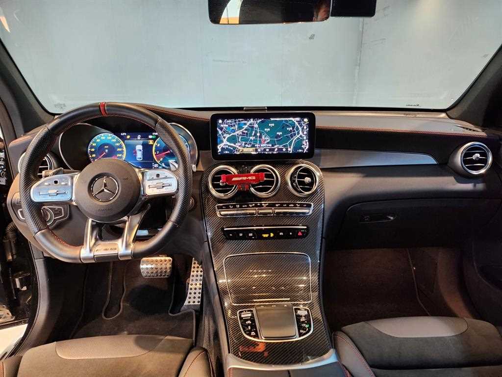 Mercedes Benz GLC Class - Vista 8