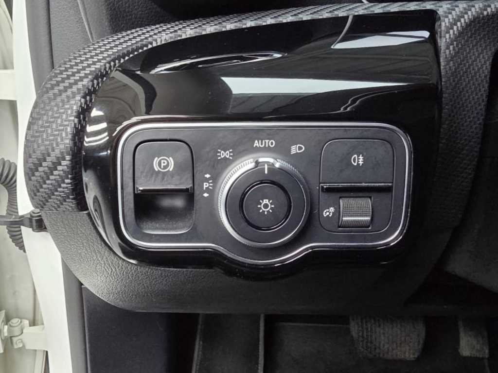 Mercedes Benz A Class 2020 Blanco - Importación desde Corea - HF Imports Iquique - Foto 17