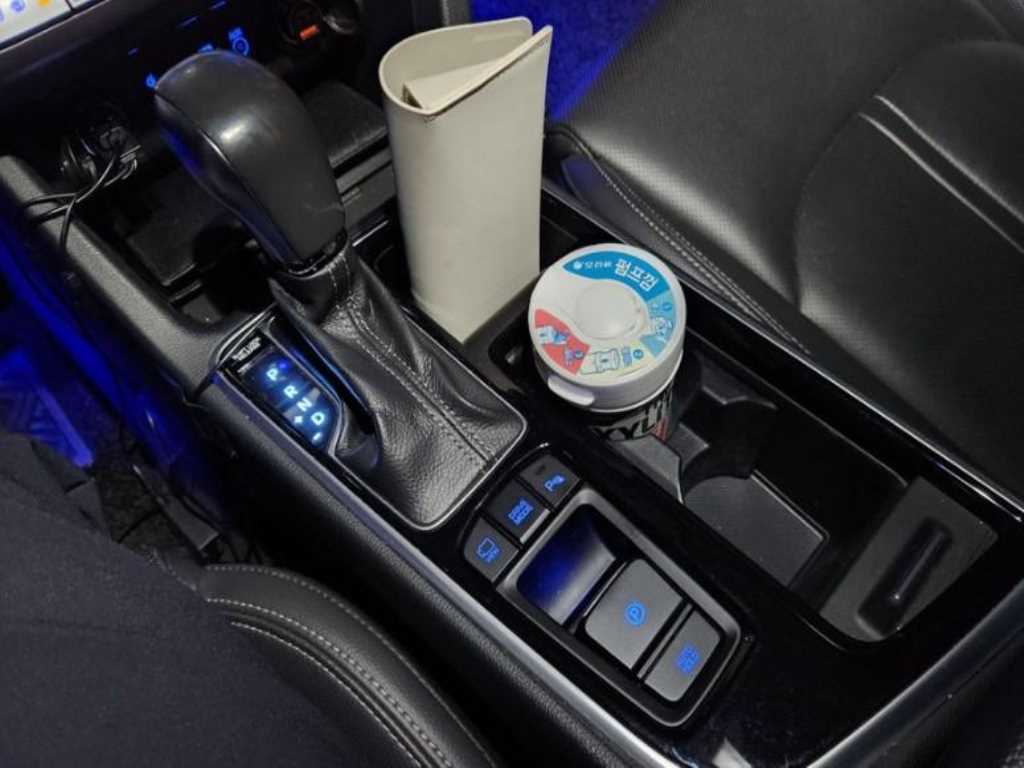 HYUNDAI Sonata - Vista 10