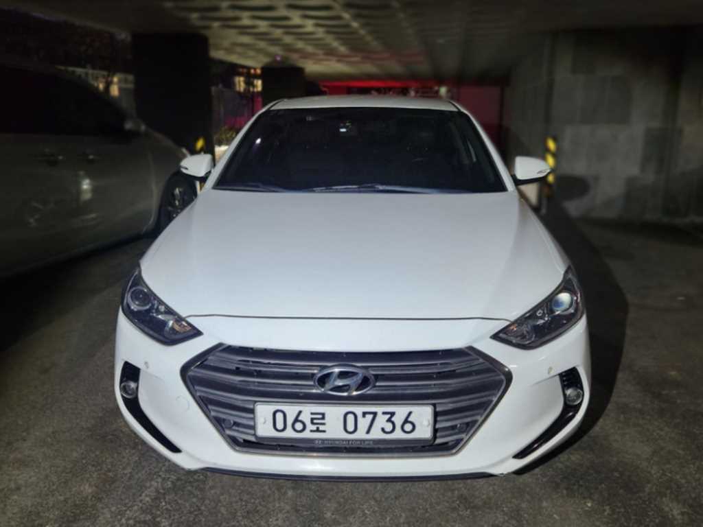 HYUNDAI Avante 2016 - Importación desde Corea - HF Imports Iquique - Foto 1