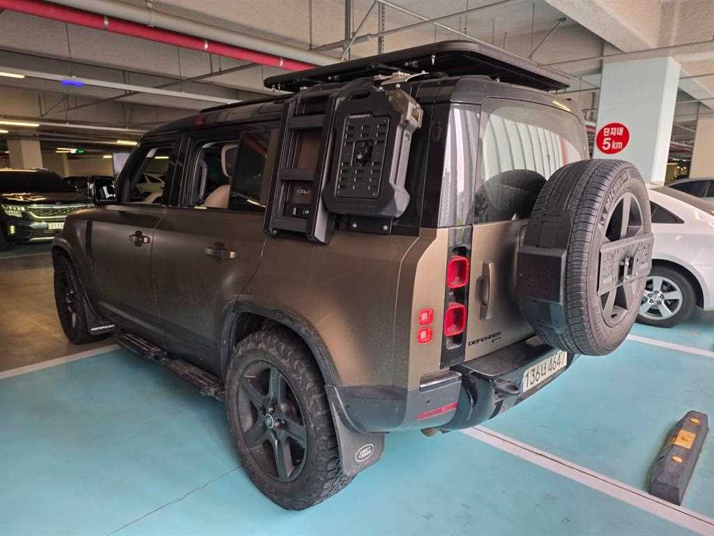 Land Rover Defender - Vista 6