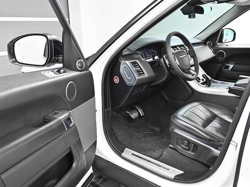 Land Rover Range Rover Sports - Vista 11