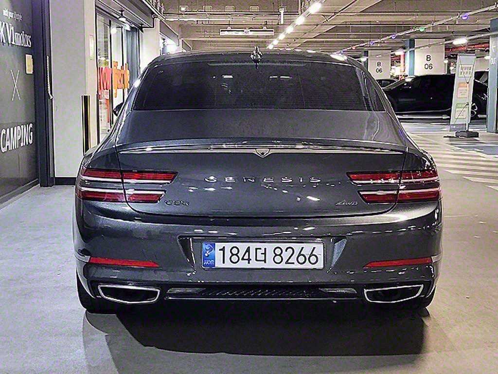 Genesis G80 - Vista 5