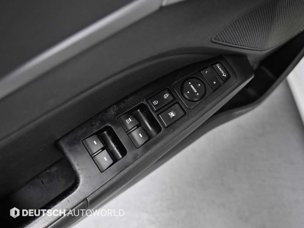 HYUNDAI Avante 2018 Blanco - Importación desde Corea - HF Imports Iquique - Foto 18