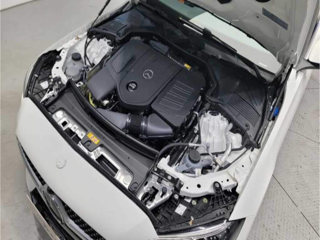 Mercedes Benz C Class - Vista 7