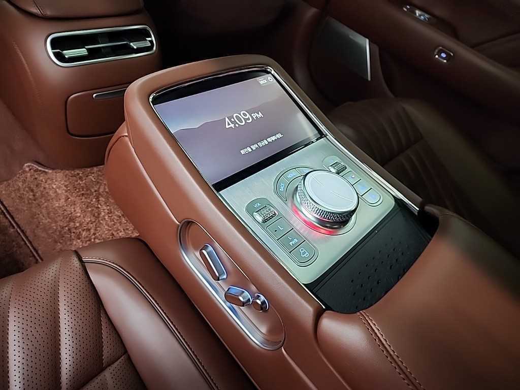 Genesis G90 2022 Negro - Importación desde Corea - HF Imports Iquique - Foto 13