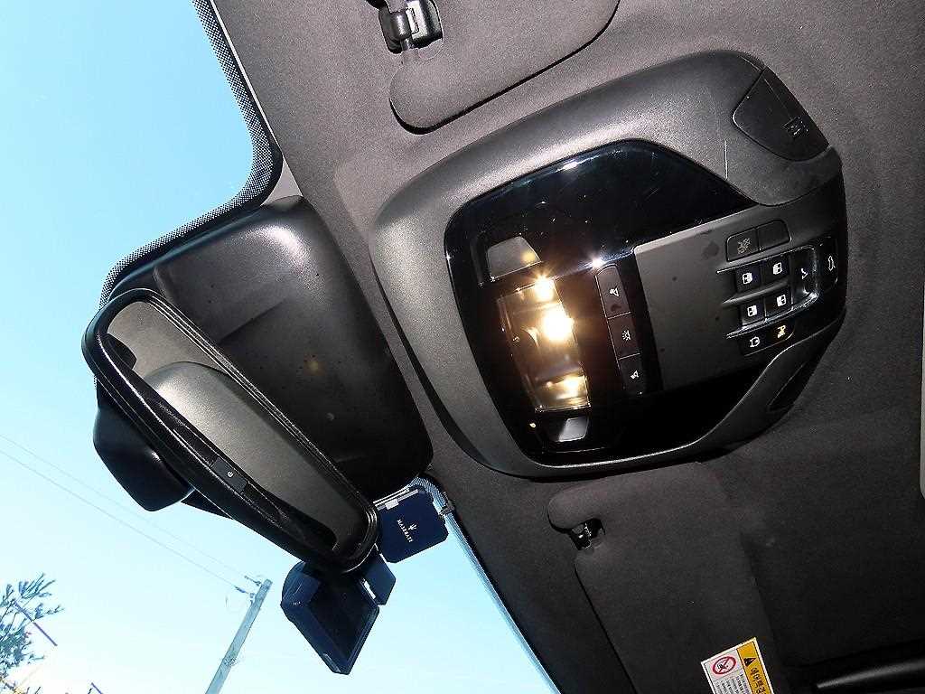 Maserati Levante 2019 Negro - Importación desde Corea - HF Imports Iquique - Foto 13