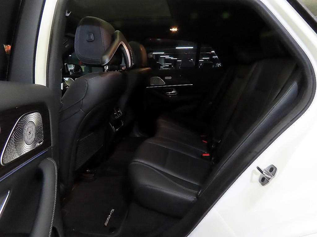 Mercedes Benz GLE Class - Vista 7