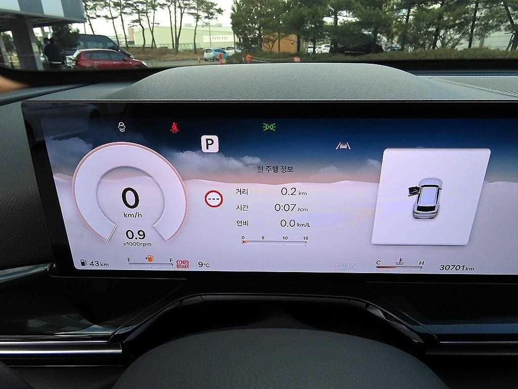 Genesis GV80 - Vista 9