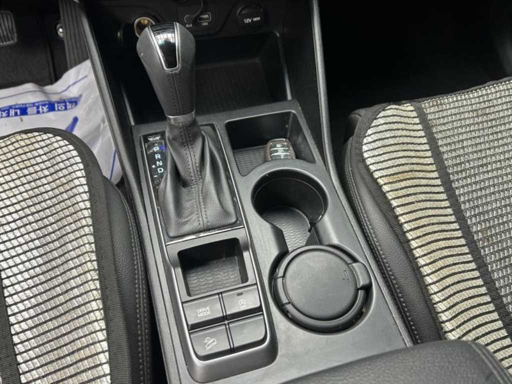 HYUNDAI Tucson - Vista 12