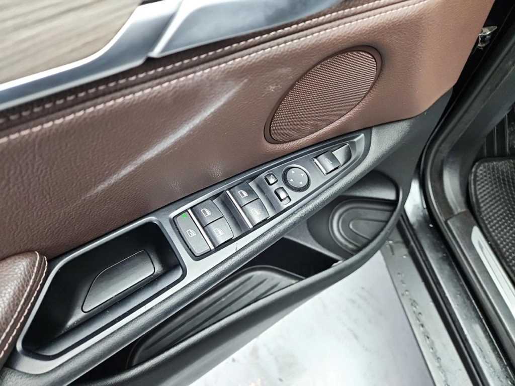 BMW X5 2016 Negro - Importación desde Corea - HF Imports Iquique - Foto 13