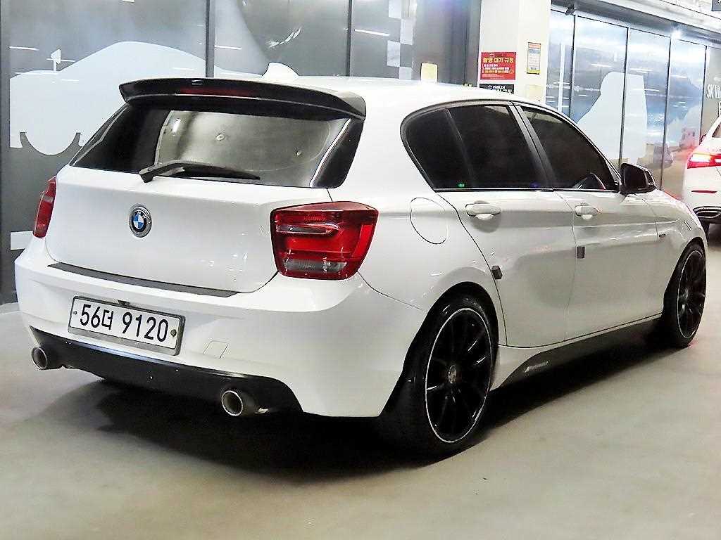 BMW 1 series - Vista 4