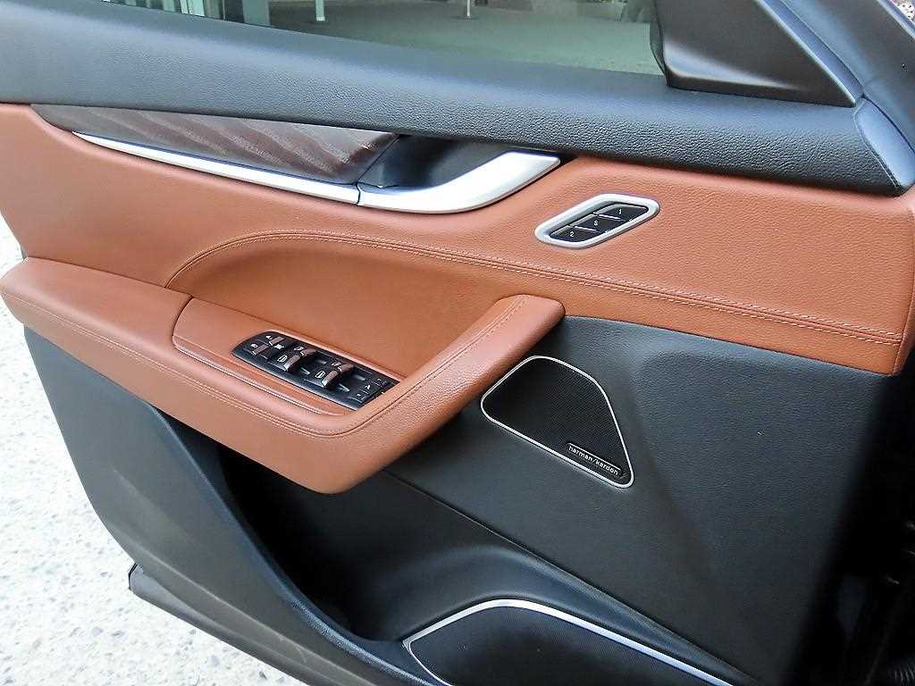 Maserati Levante - Vista 11