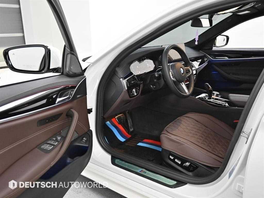 BMW 5 Series - Vista 11