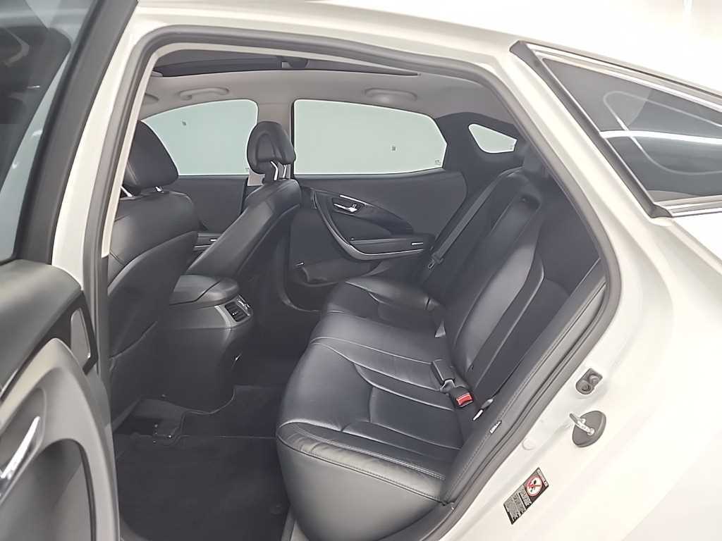 HYUNDAI Grandeur - Vista 12