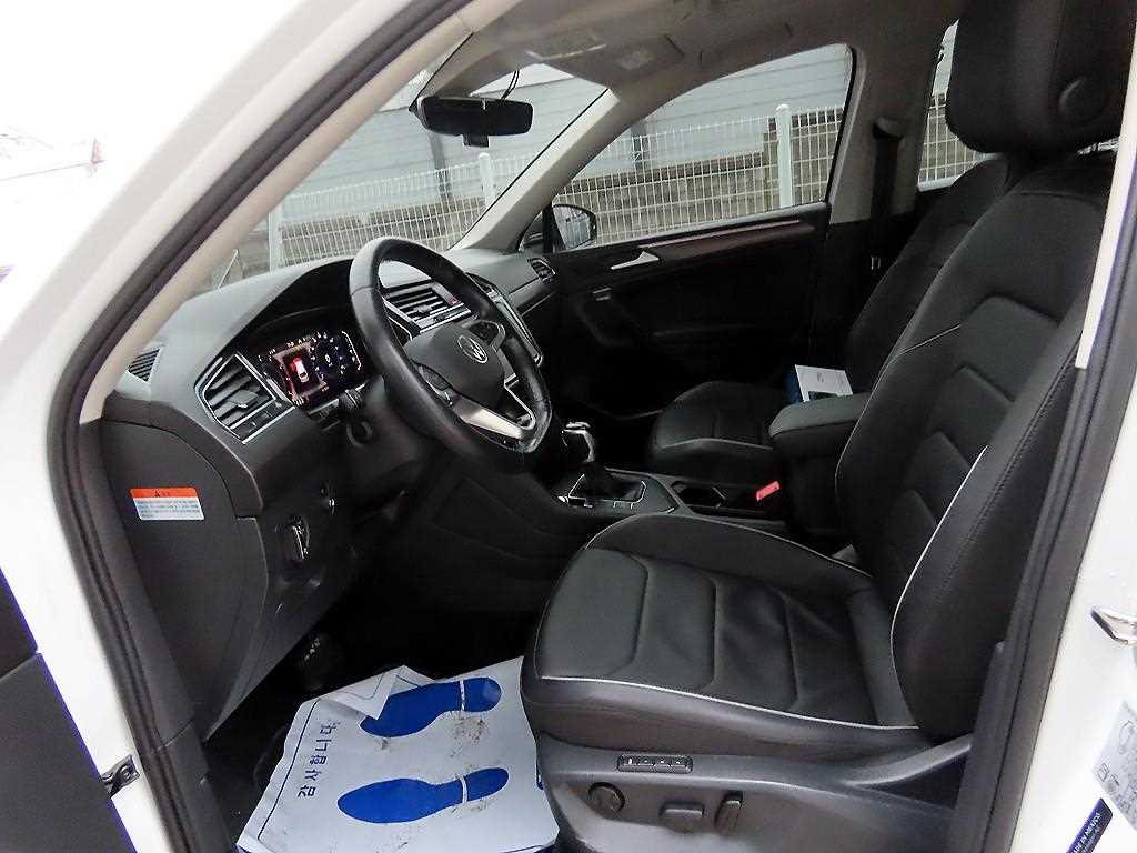 Volkswagen Tiguan - Vista 5