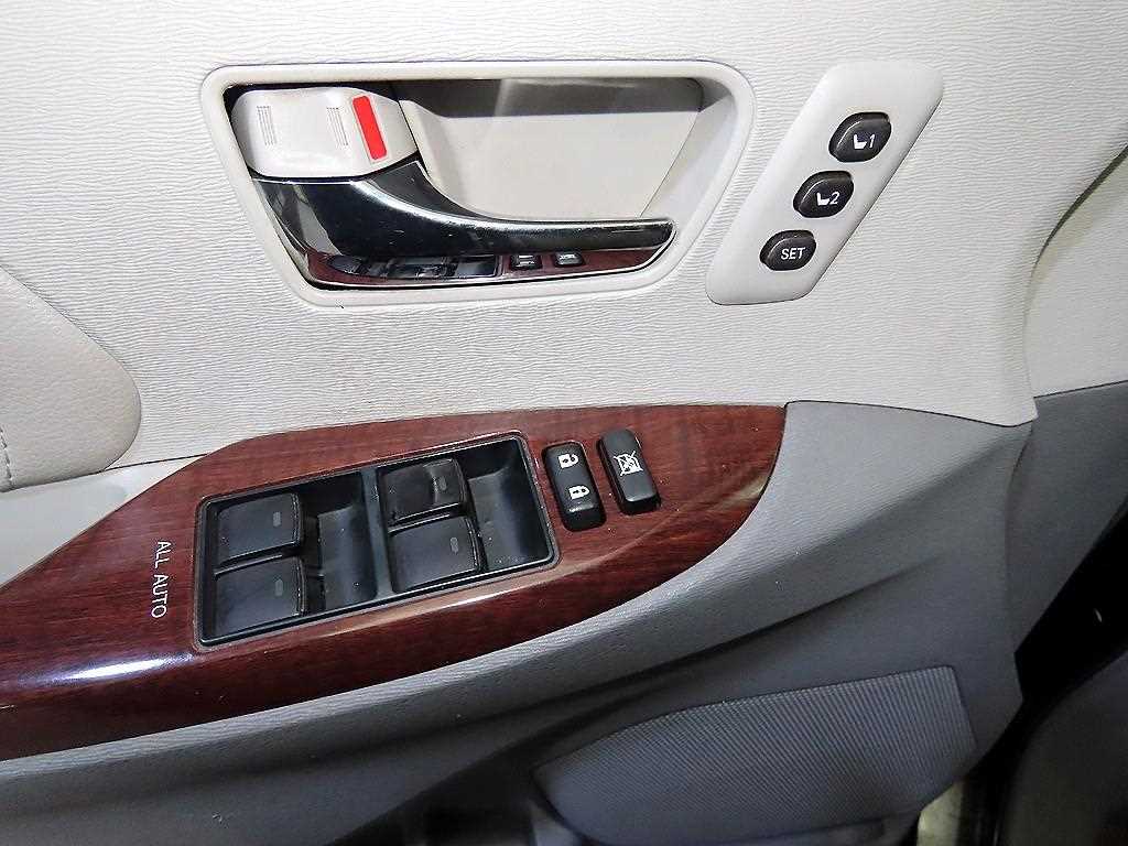 Toyota Siena - Vista 12