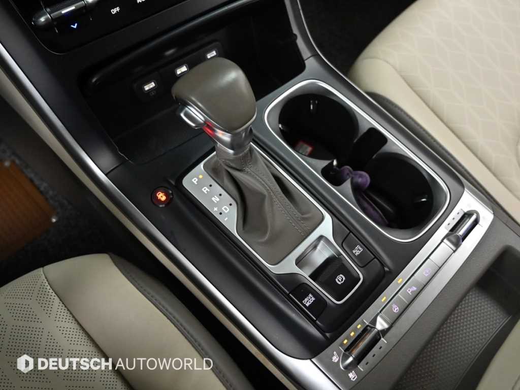 KIA Carnival - Vista 9