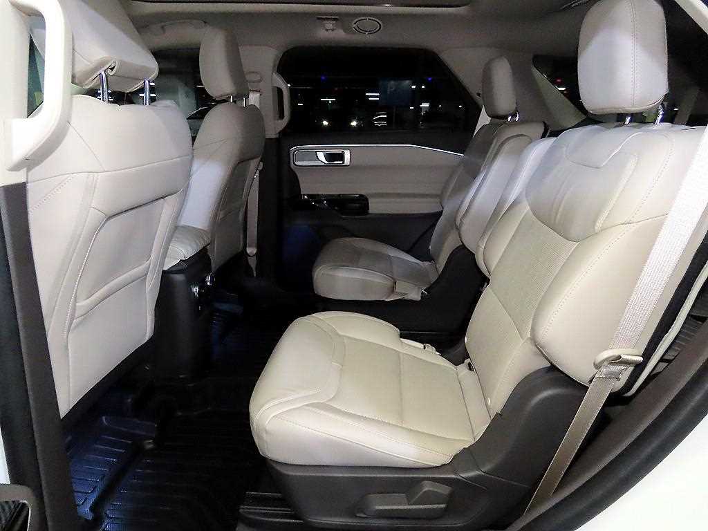 Ford Explorer - Vista 7