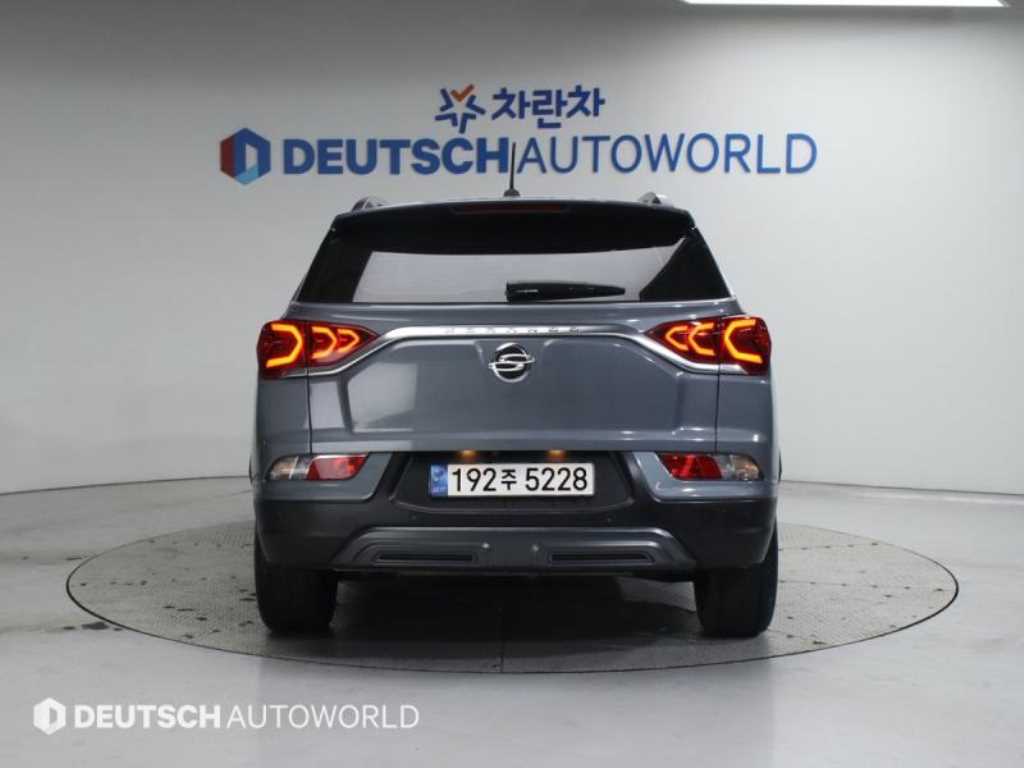 Ssangyong Korando - Vista 4