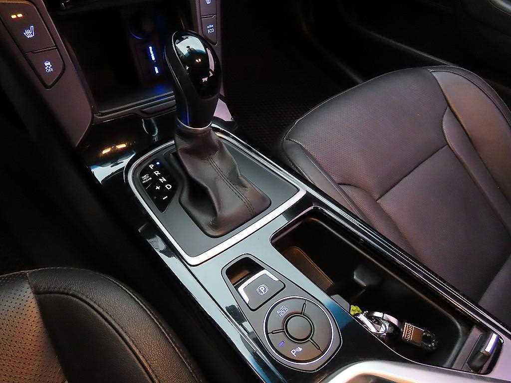 HYUNDAI i40 - Vista 10