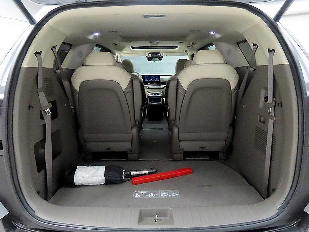 KIA Carnival 2024 Gris - Importación desde Corea - HF Imports Iquique - Foto 17