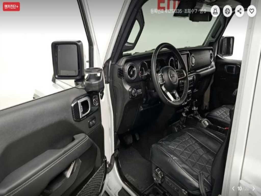 Jeep Wrangler - Vista 11