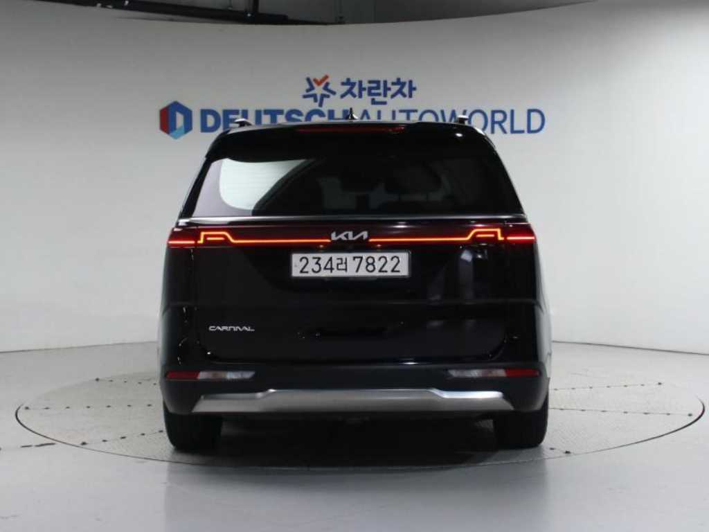 KIA Carnival - Vista 4