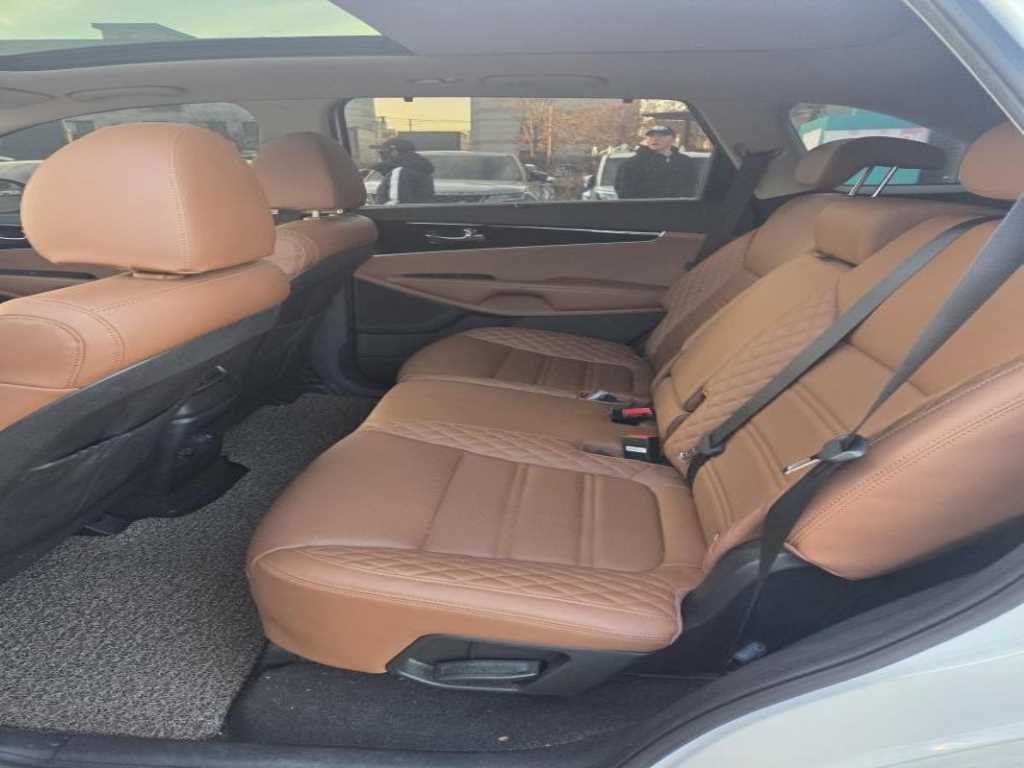 KIA Sorento - Vista 5