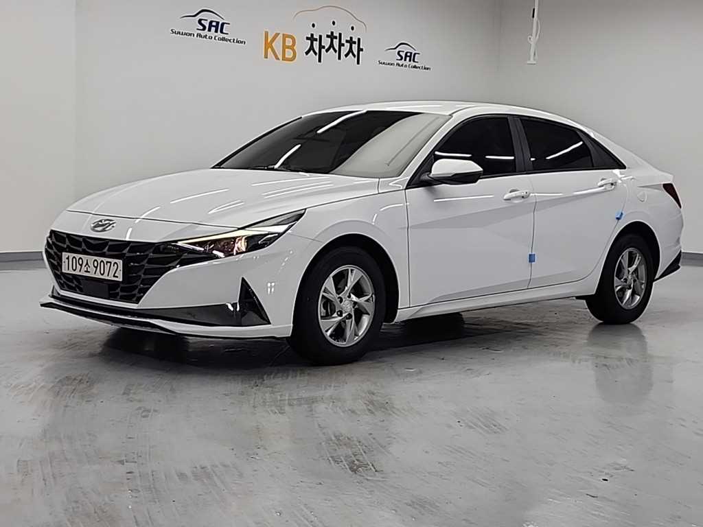 HYUNDAI Avante 2022 Blanco - Importación desde Corea - HF Imports Iquique - Foto 1