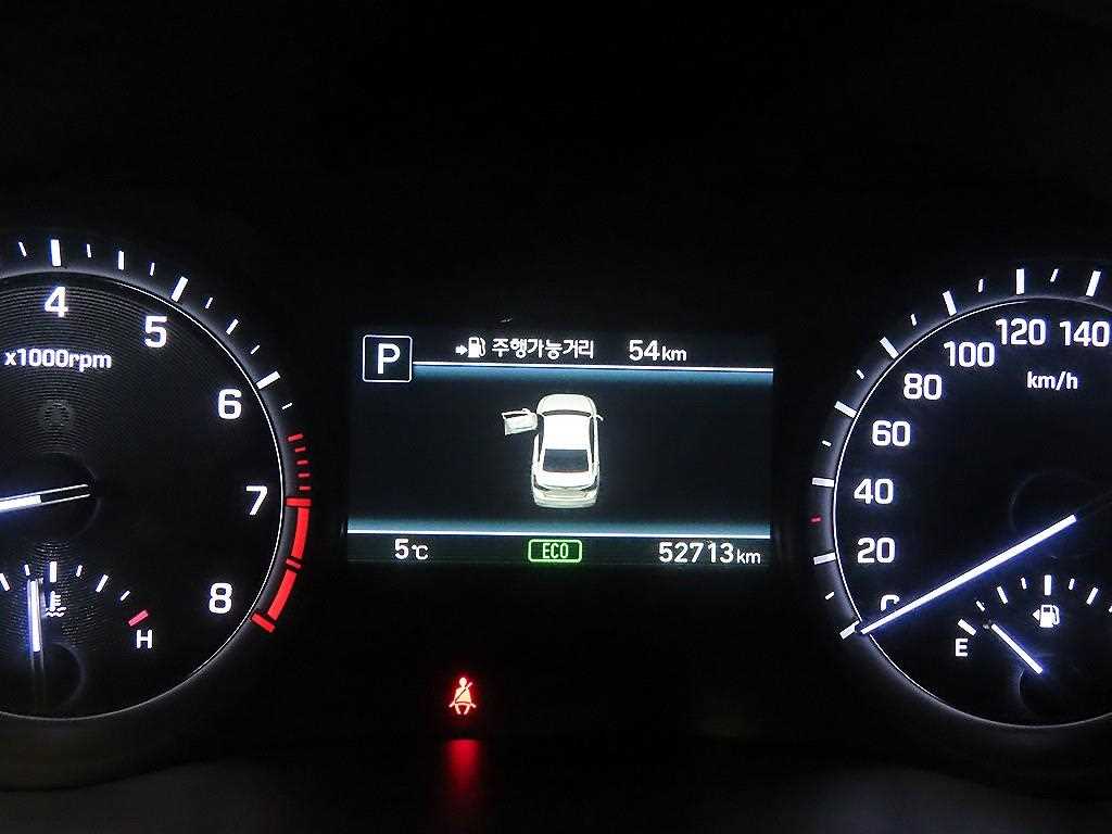 Genesis G80 - Vista 9