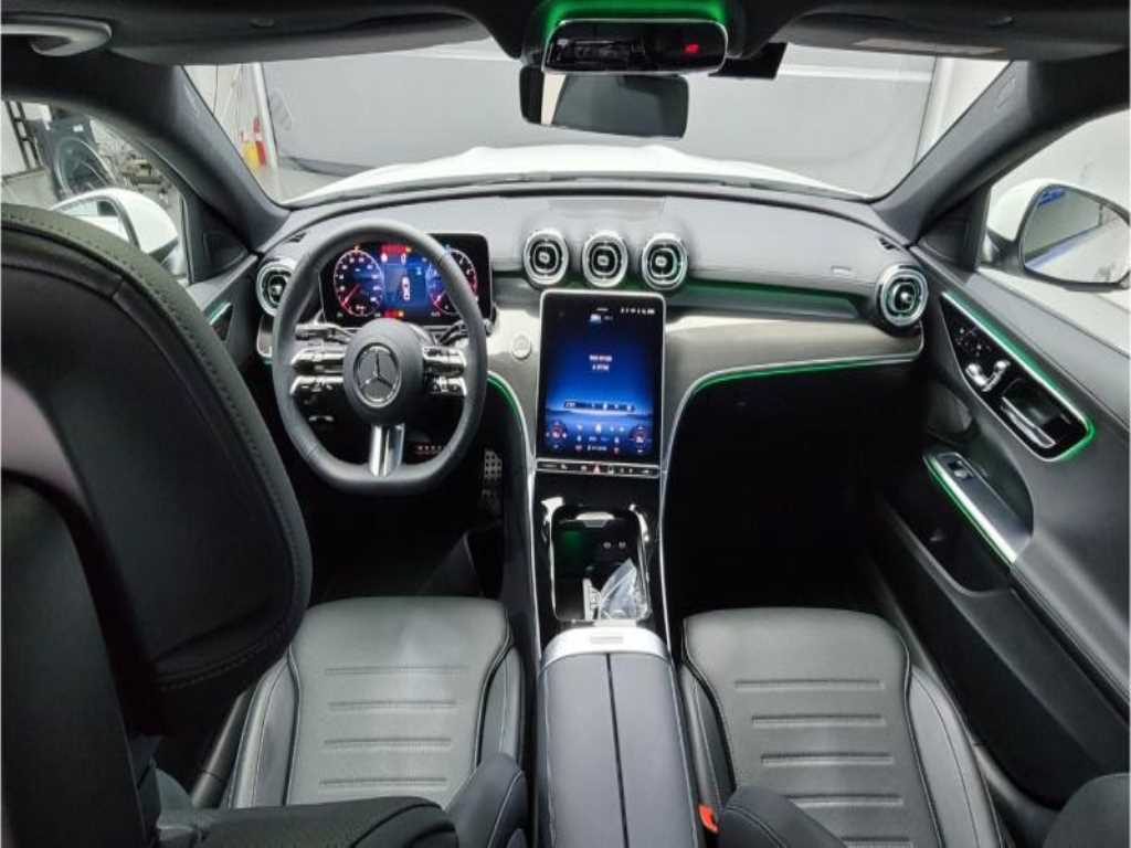 Mercedes Benz C Class - Vista 8